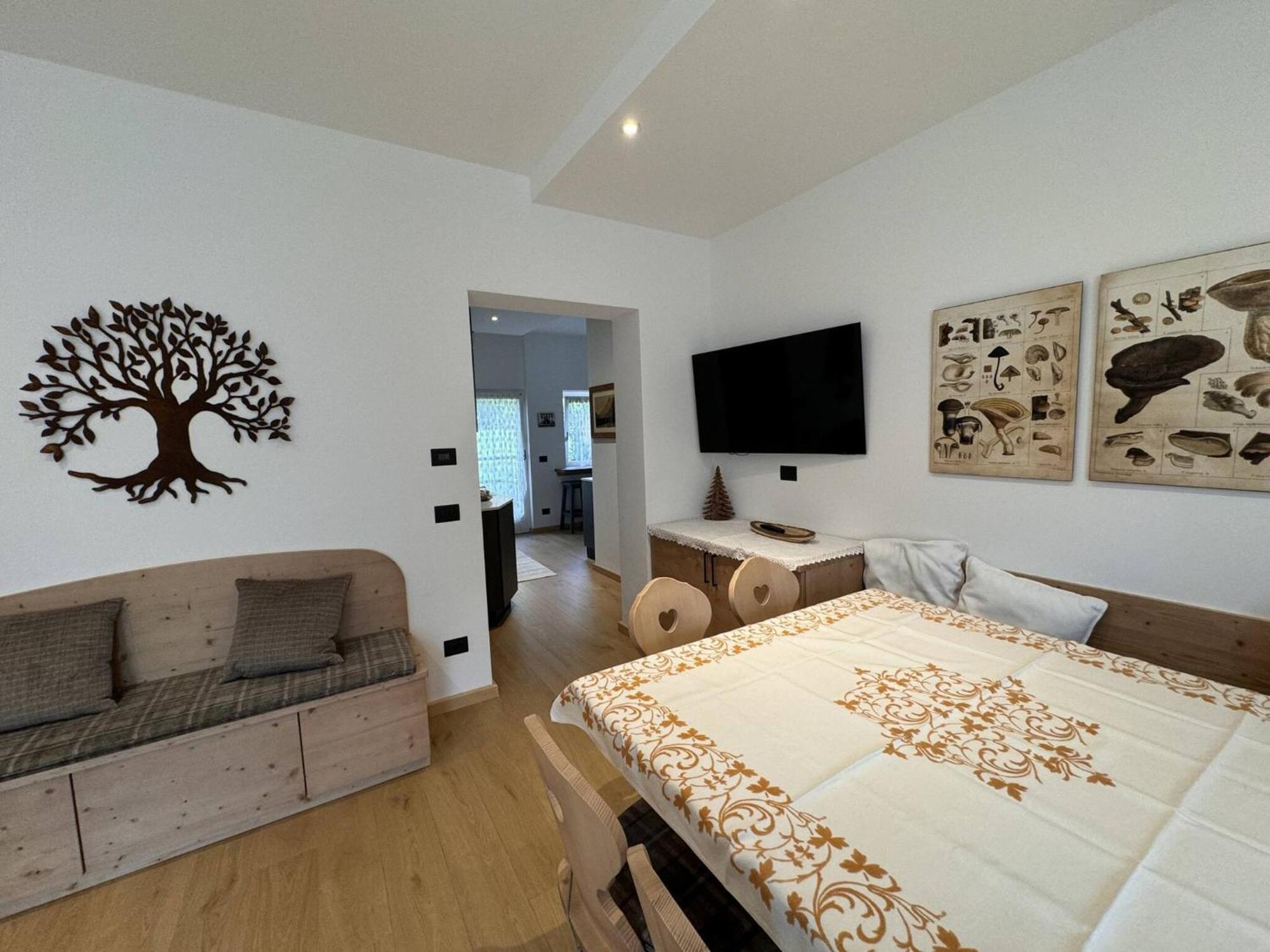 Appartamento Continental - 8 Posti Letto San Vito di Cadore Buitenkant foto